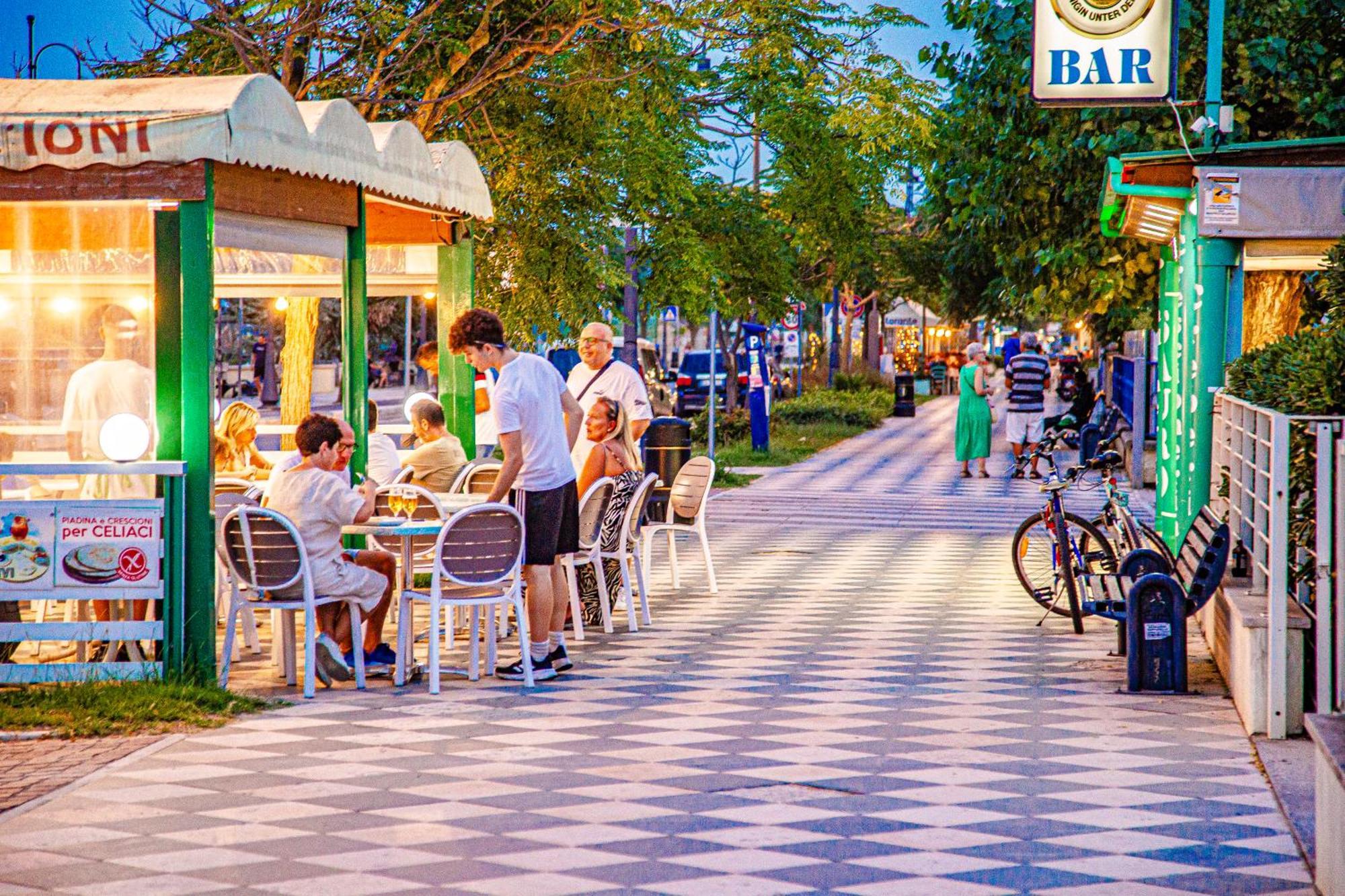 Hotel Luca Вальверде Экстерьер фото